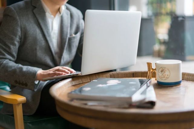 如何在小区业主群疯狂签单？！