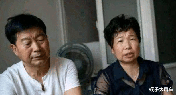 杜新枝搬回廉租房,淮河护士郭希志身份揭开,拆穿杜新枝谎言