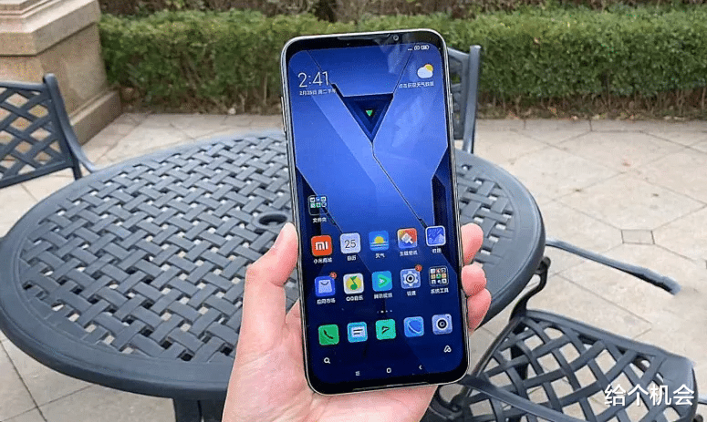 苹果|2022年如何购买新手机？新格局提前了解，帮助你避开大坑！