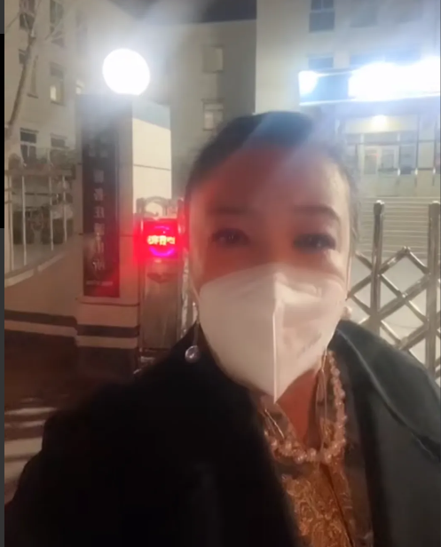 张兰|张兰深夜现身警局，这是彻底和儿子撕破脸了？