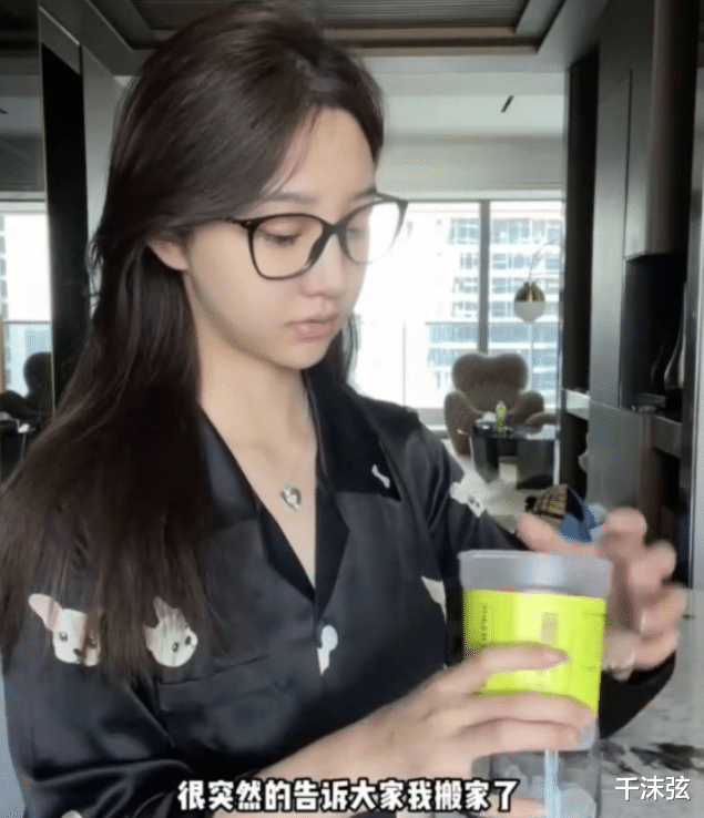 王思聪|王思聪与慎婕分手了?女方删除秀恩爱动态,搬新家,网友: 换人了