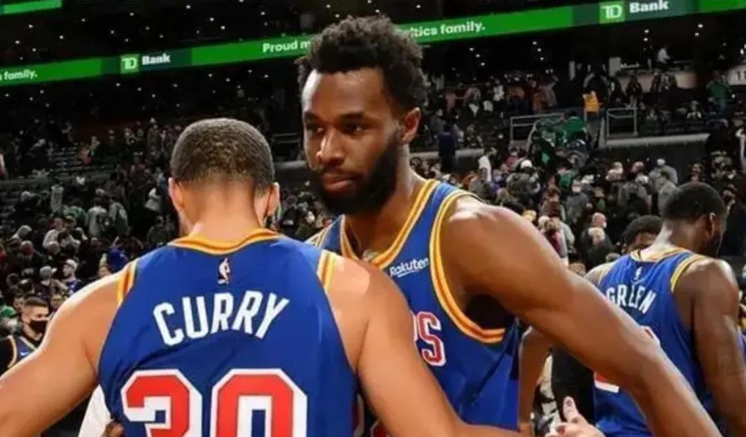 詹姆斯·哈登|“捧你不是，贬你也不适”！细扒NBA9大让人又爱又恨的宝贝球员