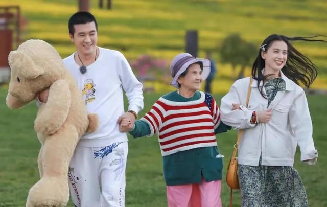 黄圣依|黄圣依婆婆刘丽芹:前儿媳陶虹太强势,你是我心中的完美儿媳