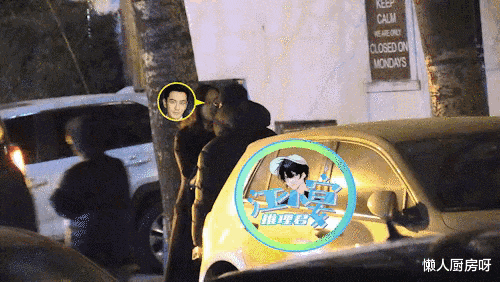 黄晓明|深夜大瓜！黄晓明聚会和女制片人亲密搂抱，贴脸坐腿神似恋人！