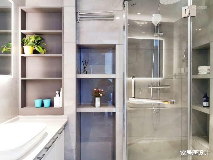 卫生间太小只能放下马桶?日本主妇教你,将5㎡变成10㎡!