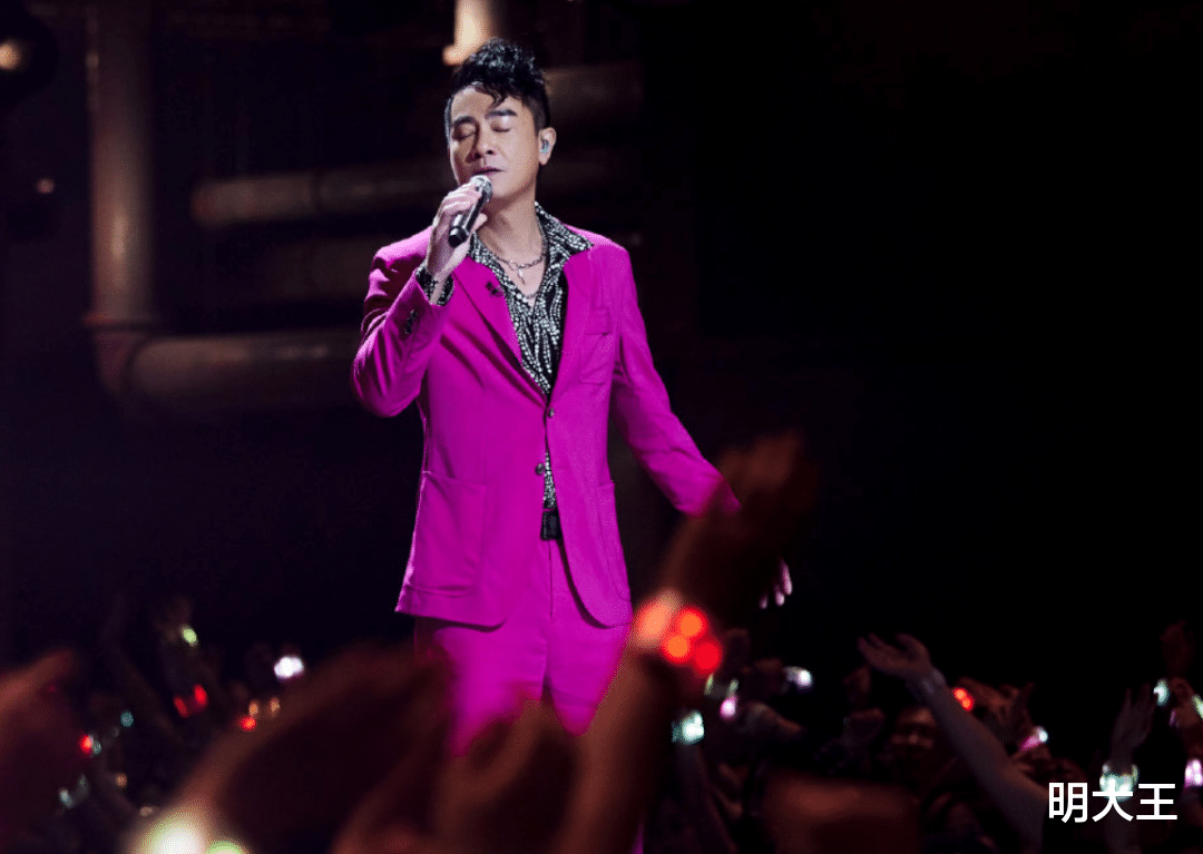 披荆斩棘|《披荆斩棘》第二季，多些陈伟伦少些“无知”导演，会更好看