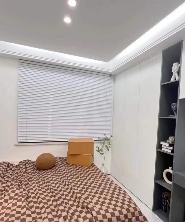 发现一户人家的装修，那叫一个高级，第二套房我也要这样装