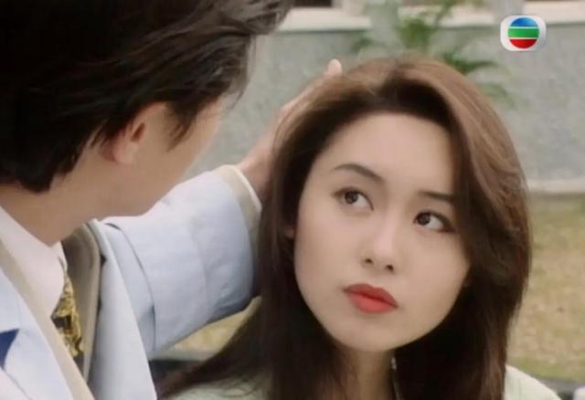 叶璇|叶璇“变脸”？6位港风女神容颜大改：有的圆脸变尖脸，有的脸僵