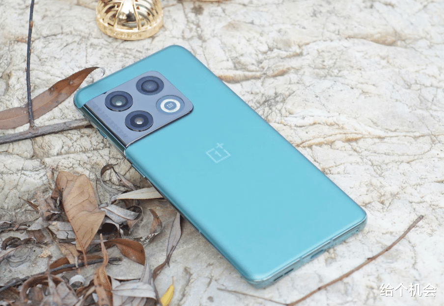 CPU|新年买手机怎么选?内行人说出5点建议,符合现状“不踩坑”