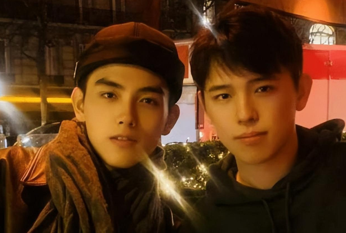 陈飞宇|陈飞宇和陈雨昂兄弟俩:截然不同的人生,哥哥低调内向,弟弟陷入