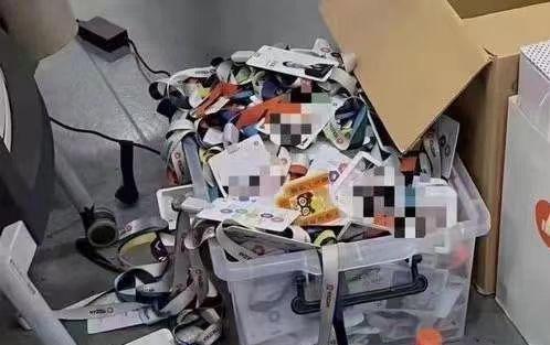 范迪克|又一球队解散，看球员离职后现状，才懂得陈戌源跳舞也无济于事
