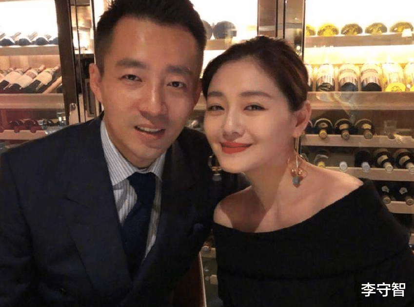 大S|46岁大S当妈了还恋爱脑?没见面就结婚,具俊晔黑料多再婚被看衰