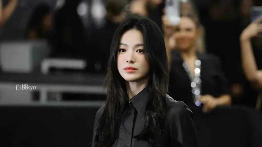 宋慧乔|十年了，宋慧乔的脸好像一直没变过，30岁的时候啥样现在还啥样