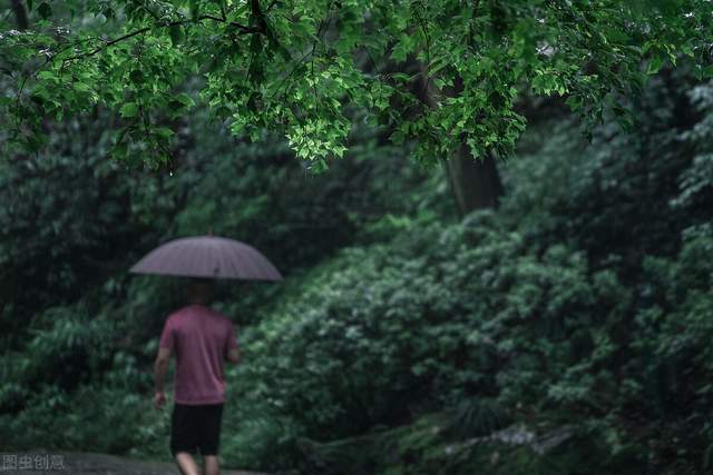 电影|雨天露营如何兼备安全与情调？你一定要记住这5件事