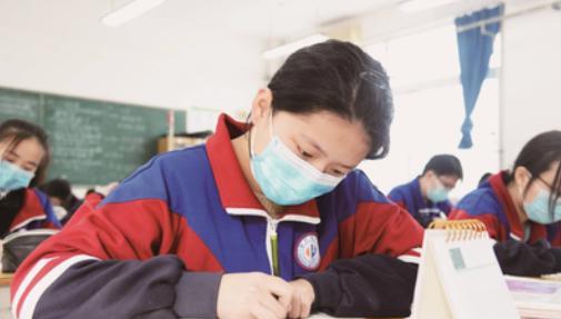 教师|高考结束可以直接退出“家长群”吗？班主任直言：可以晚一些再退