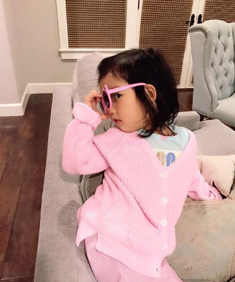 参观玲花住的豪宅，家里装修奢华大气，普通人哪住得起