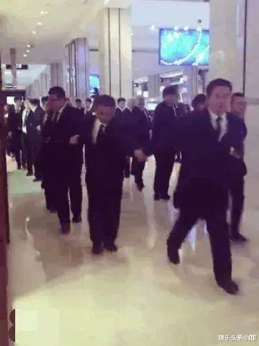 邢昭林|剧组偷情被拍！怕脱粉不敢承认？