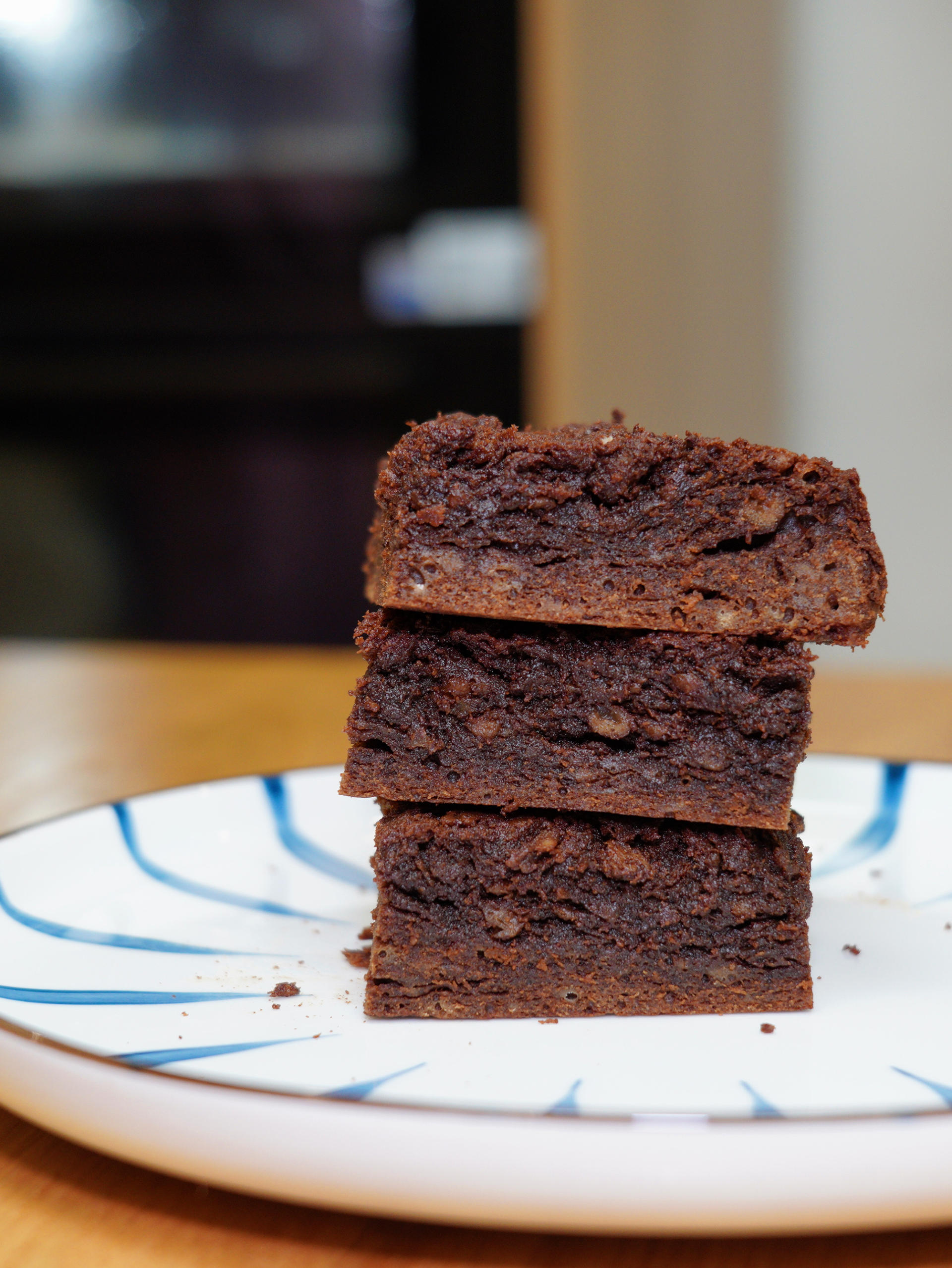 小户型也能享受做饭的快乐,厨房有一台双腔蒸烤一体机就够了!