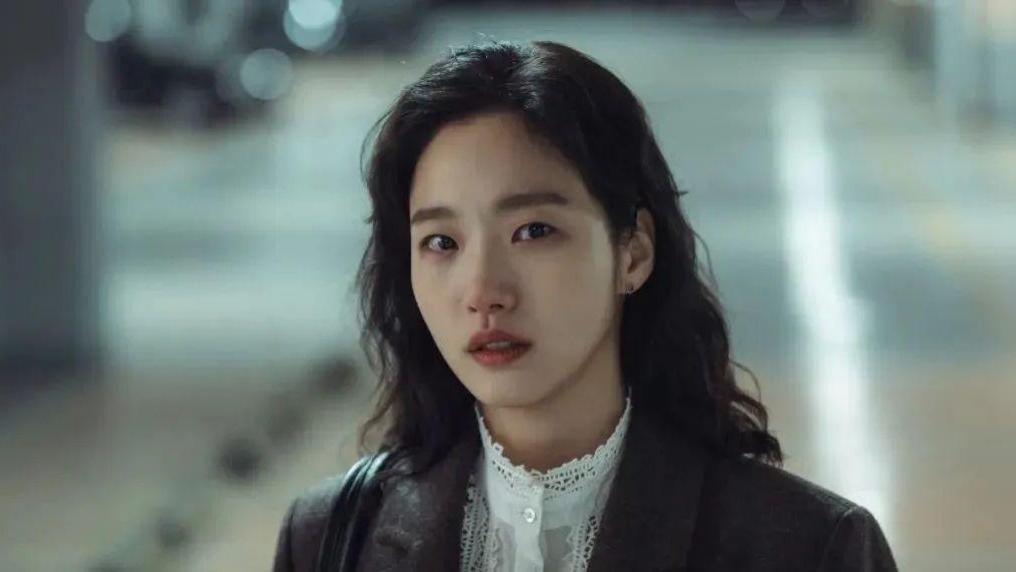 三姐妹|两集直冲9分，她一出手又是年度爽剧！