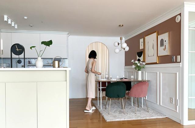 107精装房，一改土气面貌，变身成为时尚美家，一家3口幸福美满