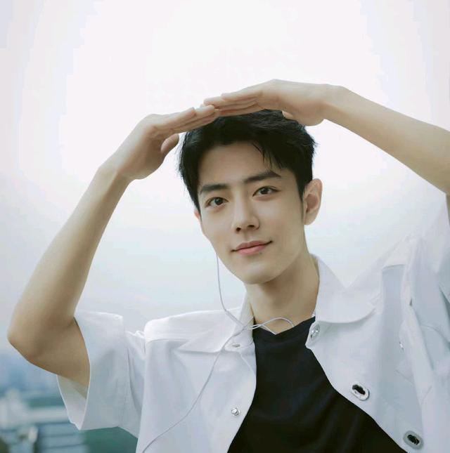 肖战|欧美媒体惊叹肖战:影响、存在是强大的!他为狗仔买水彰显人格