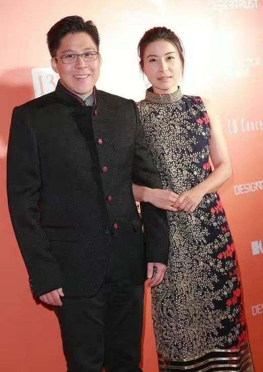 李佳芯|郭晶晶才是“东方美”典范，穿旗袍温婉大气，贵妇气质刻在骨子里