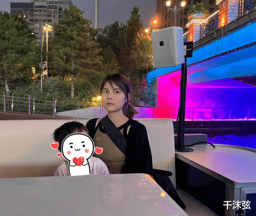 苏醒|苏醒儿子近照曝光!发型与爸爸相似,小11岁妻子被曝已生二胎