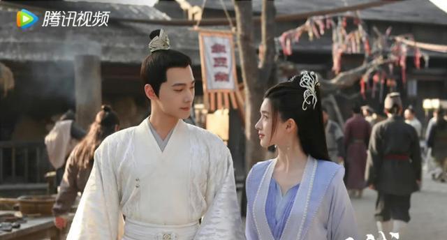 赵露思|杨洋两部剧撞档！他不怕被比，该头疼的是李一桐、赵露思和热巴