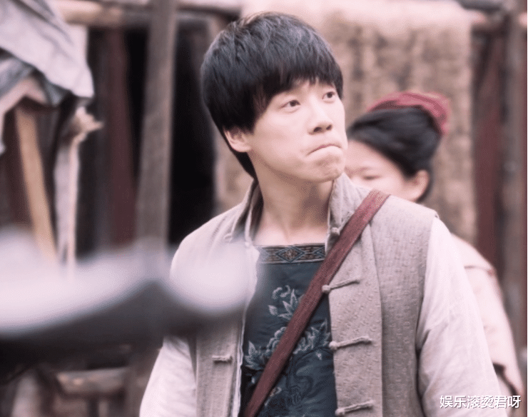 请君|《请君》里的“彭大海”，顶着一张魏大勋的脸，演技更是惊鸿一瞥