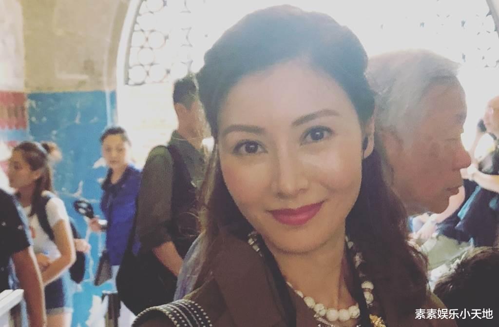 李嘉欣|李嘉欣病因曝光：先天心脏问题无法根治，和刘真的病情相似