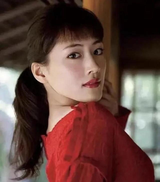 石原里美|2022日本女生选出十大最美女星!雪肤玉貌太性感美艳