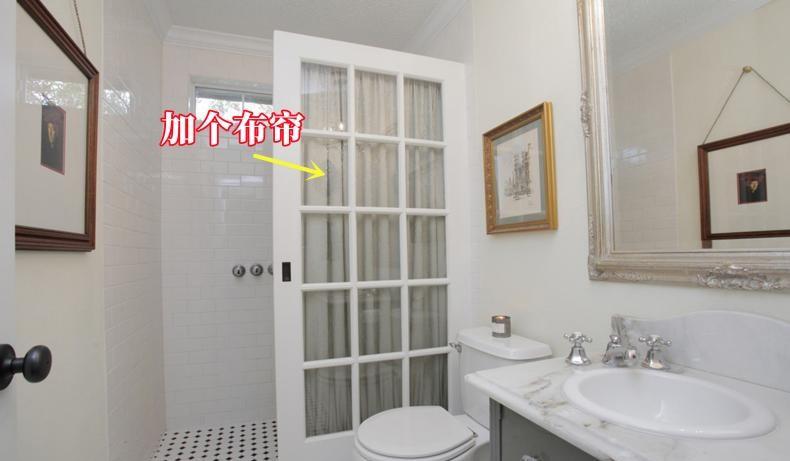 淋浴房缺隔断?先别急着买,拆个木门装上,干湿分离也是满分!