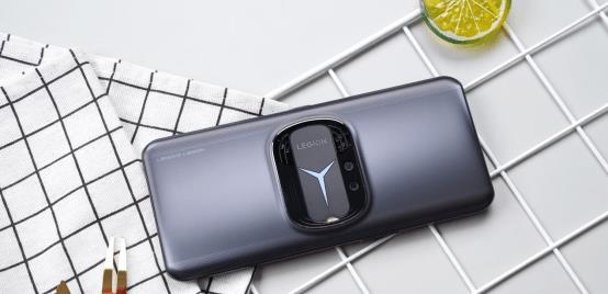 联想|还应支持联想吗？640G旗舰卖4999元，5600mAh+18G运存