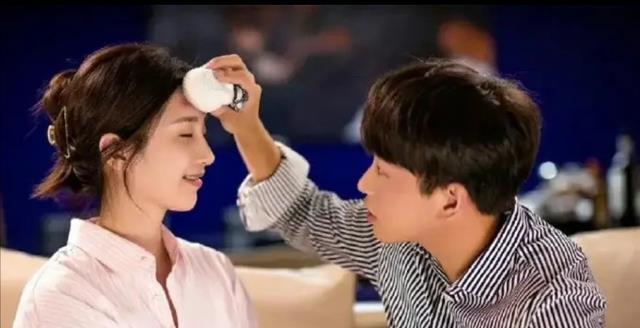 江疏影|江疏影许捷来替王漫妮报仇了，她终于活成了女人都羡慕的样子