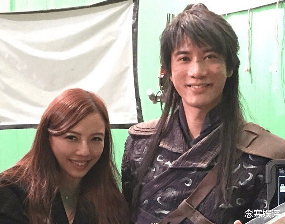 李靓蕾|李靓蕾获评中国十大女性，成功帮助女性觉醒，认识到高知主妇厉害