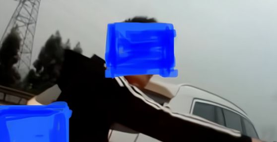 情侣高速停车争吵,宝马女要求男友下跪,男子:跪了可以分手吗?