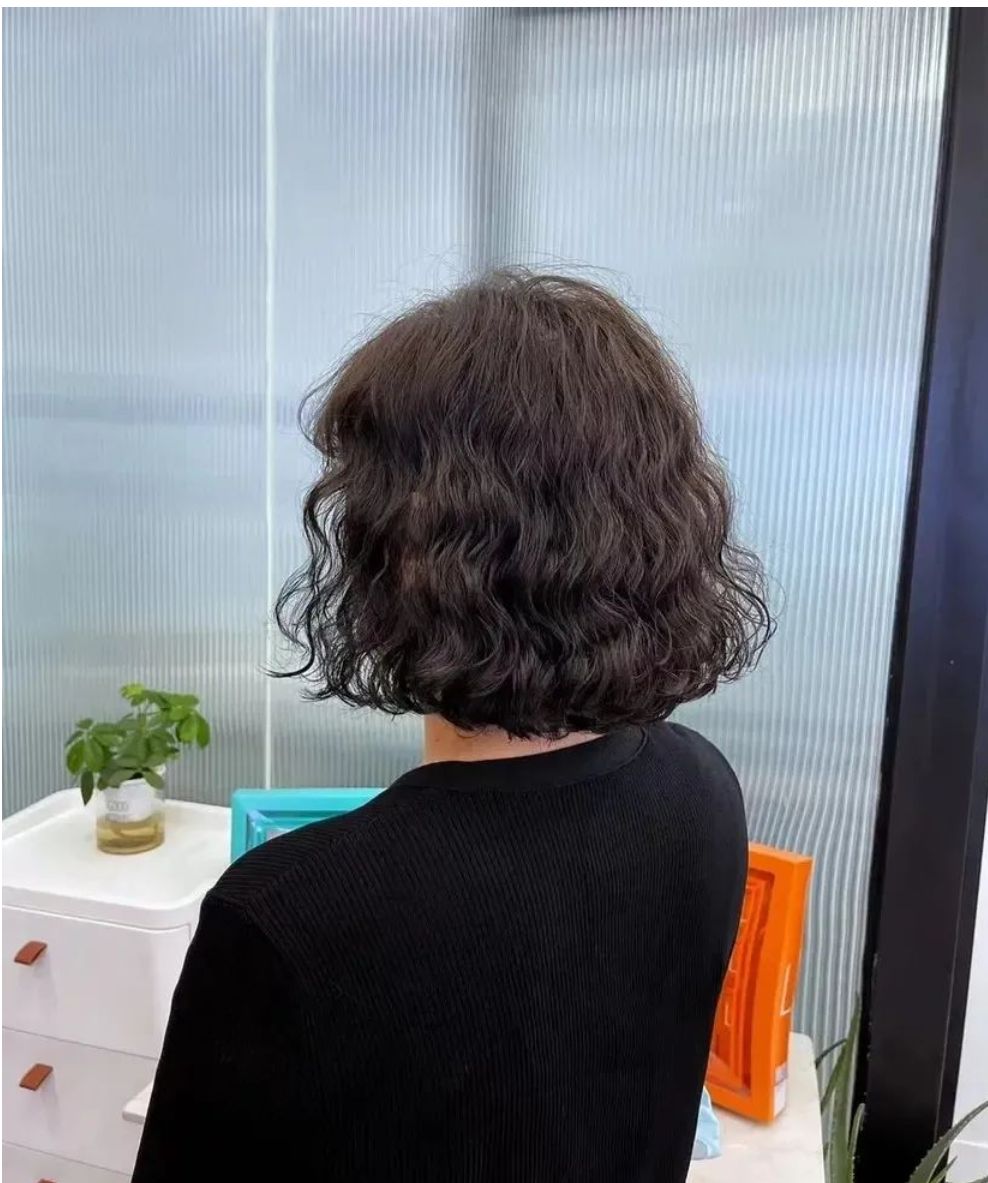 发型 春季发型15款，美女争先恐后都在做，你还等什么