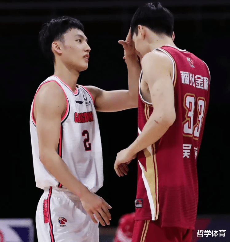 广东男篮|CBA的温馨1幕！赵睿和杜锋等人纷纷安慰吴前，吴前发文感谢