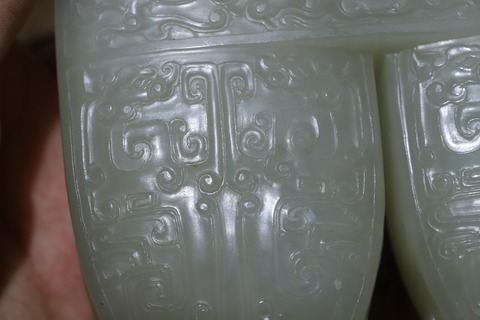 |舊藏和田玉“龙凤双连瓶”