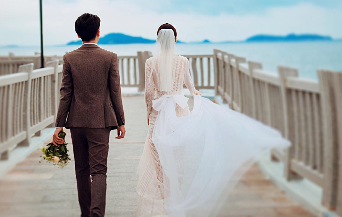 当年因婚纱照太美,4名恶贼偷窃后折返,欺辱女主人8小时后残害