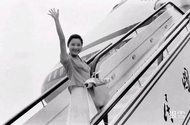 陈冲:我一生获奖无数,曾弃养双胞胎养女,如今亲生女儿哈佛毕业