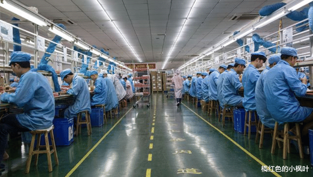 扬子晚报|2大行业面临“用工荒”,月薪过万没人干,大学生的回答很现实