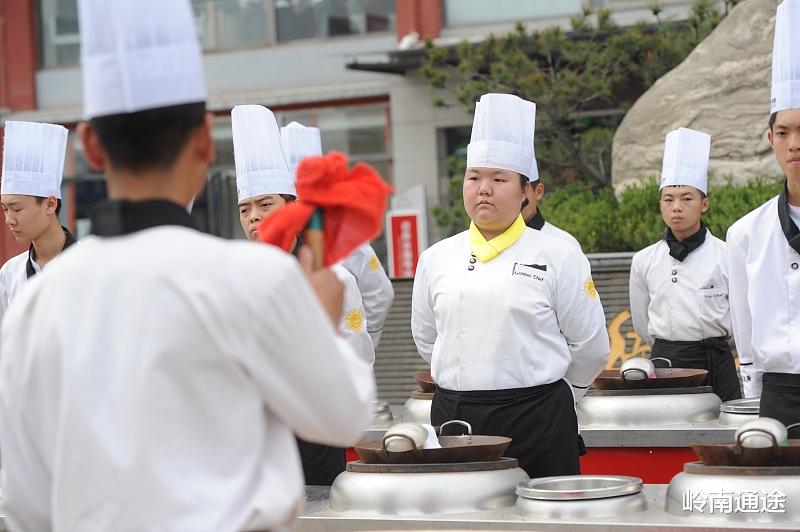 大学|为什么到一家公司，干两三年有一种想辞职的感觉？这是主要原因！