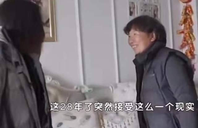 王丽坤|毁三观!网传姚威去探望养母杜新枝,被杜粉大规模带节奏真好笑