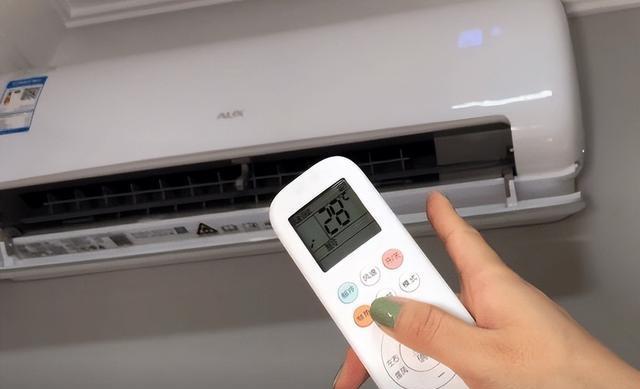 空调|空调开26度,一晚上耗电多?细算下:真没你想的那么贵!