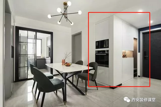 牺牲墙体镶嵌收纳柜，实用而且好看