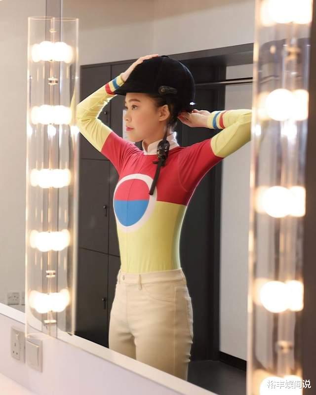 刘銮雄|刘銮雄19岁女儿越来越靓！身高已超妈妈，多才多艺曾连拿4枚金牌