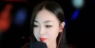 岳云鹏|春晚一夜成名,王琪因一首歌逆天改命,如今人气低迷的他怎么样了