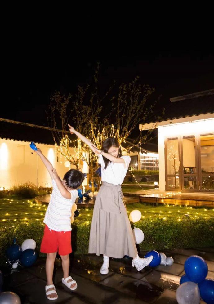 王子文|狗仔连环爆:张继科借钱难还,王子文被骗生子,颜丹晨被骗3800万