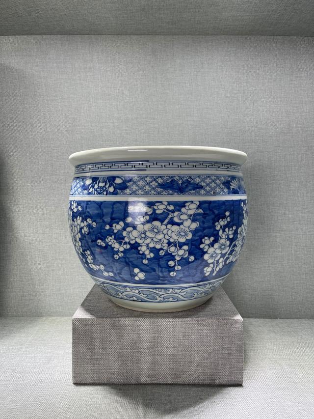 光绪|傲雪凌霜——清代各式冰梅瓷器赏析